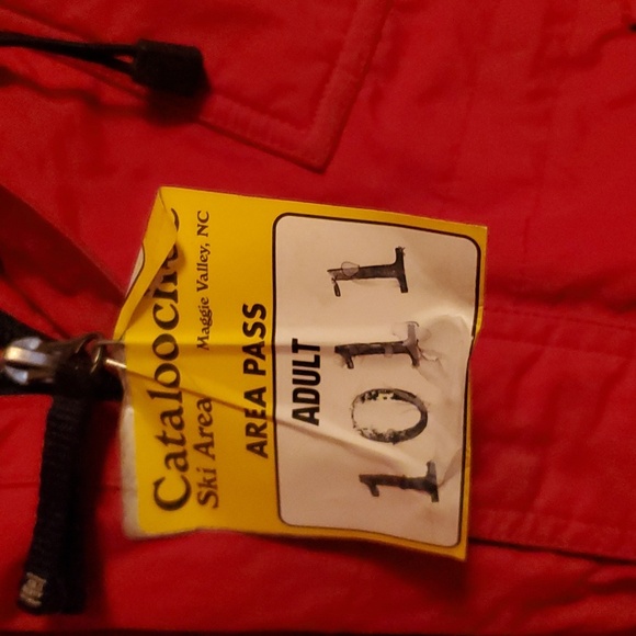 Old navy ski jacket - Picture 3 of 5